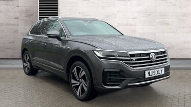 Volkswagen Touareg 3.0 V6 TDI 4Motion R-Line Tech 5dr Tip Auto Diesel Estate